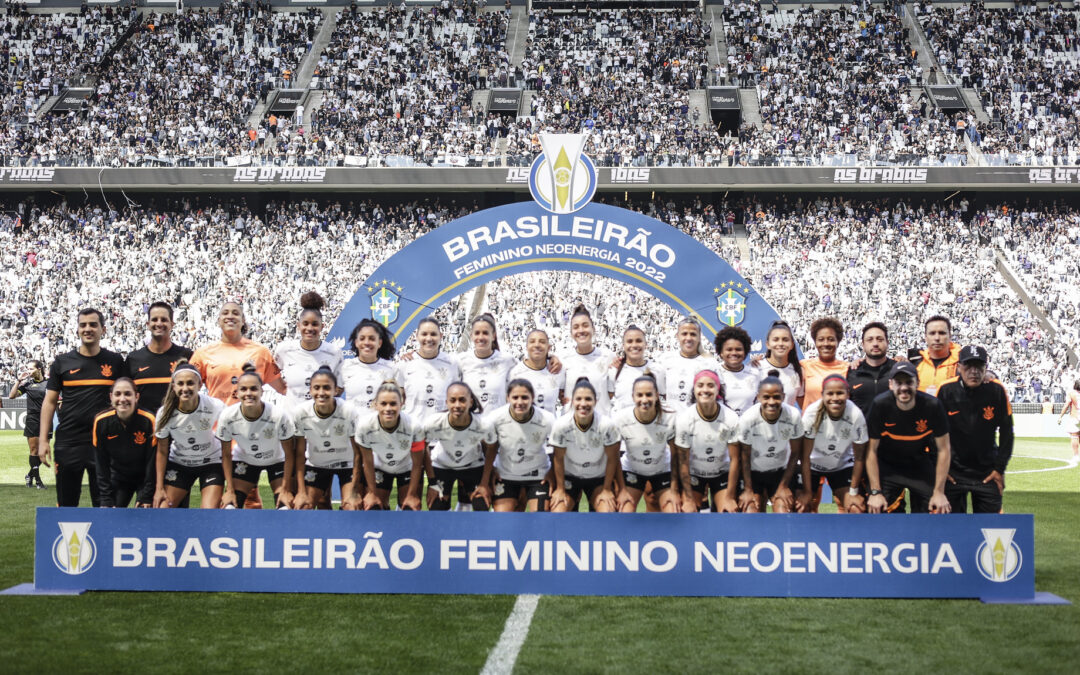 Com recorde, Corinthians goleia Inter e conquista o tetra do Brasileirão Feminino