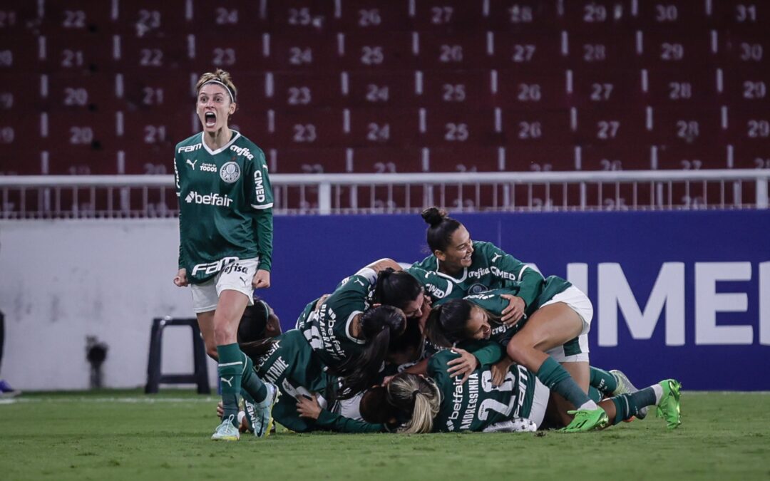 Palmeiras faz história e garante vaga nas semifinais da Libertadores Feminina