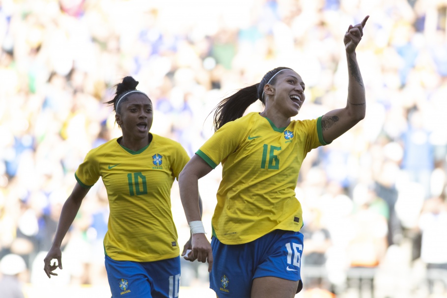 Com festa da torcida em Itaquera, Brasil vence o Canadá em último amistoso de 2022