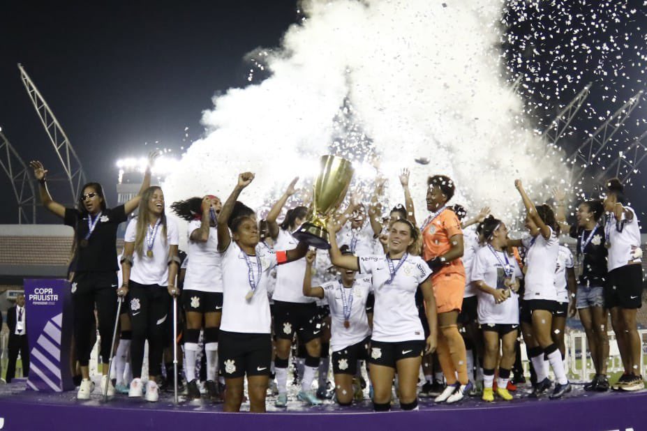 Corinthians vence o Red Bull Bragantino e garante vantagem em final da Copa  Paulista feminina