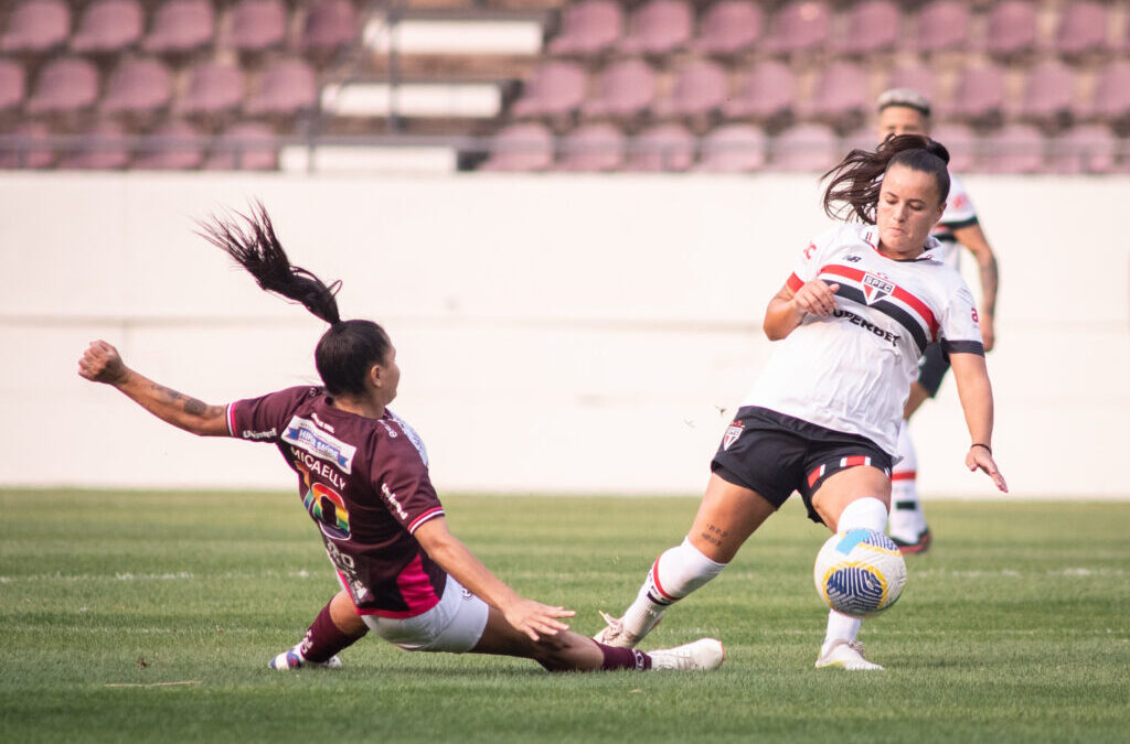 Brasileirão Feminino: Corinthians e São Paulo se garantem na grande final